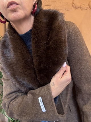 Cappotto Haveone collo pelliccia col. moro 
