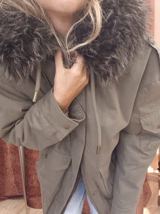 Parka Haveone collo pelo col.verde militare 
