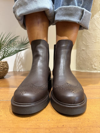 Stivaletto Helen Liò Art. BP6719 Col. Castagno 