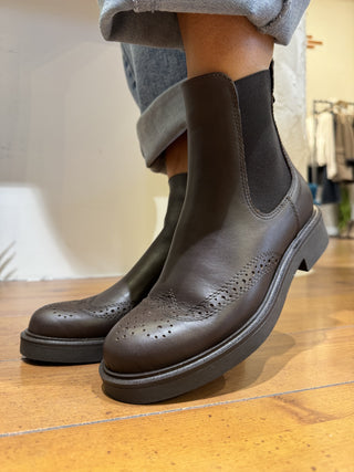 Stivaletto Helen Liò Art. BP6719 Col. Castagno 