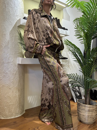 Bomber e pantalone Kontatto col. foulard 