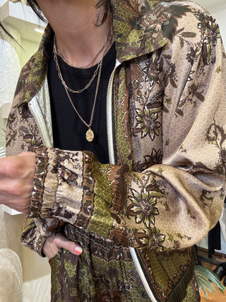 Bomber e pantalone Kontatto col. foulard 