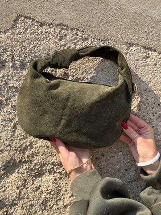 Borsa mezzaluna scamosciata col. Verde militare