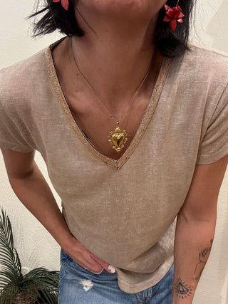 T shirt Molly  Bracken scollo a  V dorato col. Beige