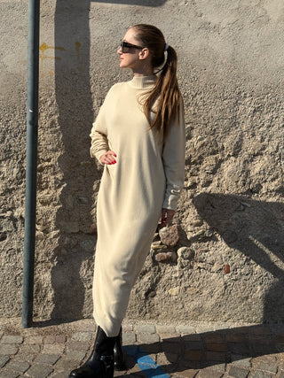Abito lupetto Kontatto col. Beige