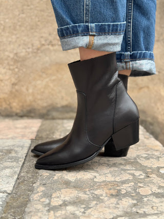 Stivaletto Francesco Brunelli Art. BV5721 Vitello Nero