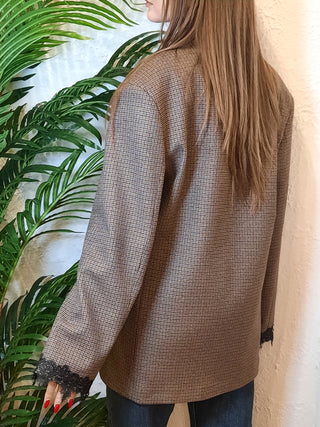 Blazer oversized fantasia check Vicolo con pizzo manica col. Nero