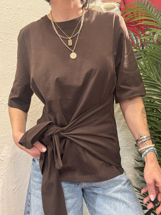 T-shirt vicolo con nodo col. moro 