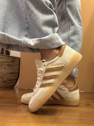 Adidas Spezial Handball W colore off white righe cuoio 