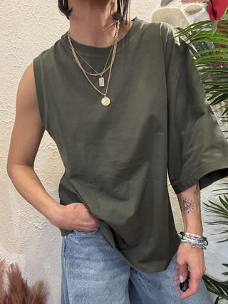 T-shirt Vicolo smanicata col. verde militare 